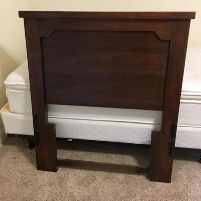 Lot 118 - Twin Headboard & Frame