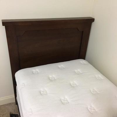 Lot 118 - Twin Headboard & Frame