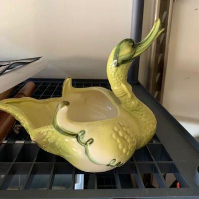 Hull Duck Planter