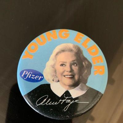 Pfizer Young Elder button