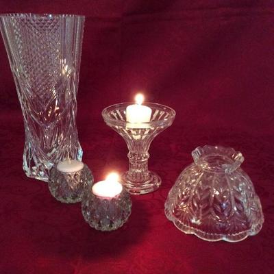 LOT 1 - Glass Votives and Vase
