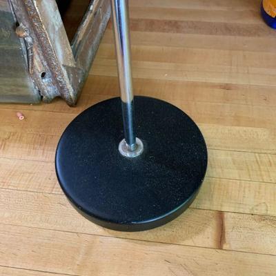 MCM adjustable lamp / articulated arm