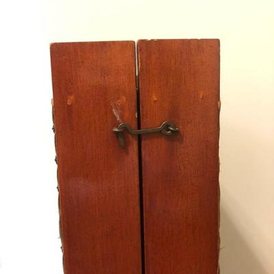 Lot 149 - Vintage Sewing Cabinet