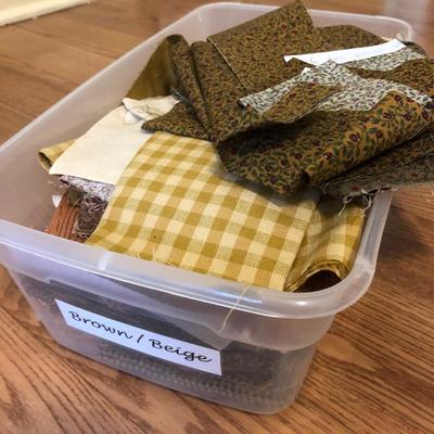 Lot 150 - Fat Quarters