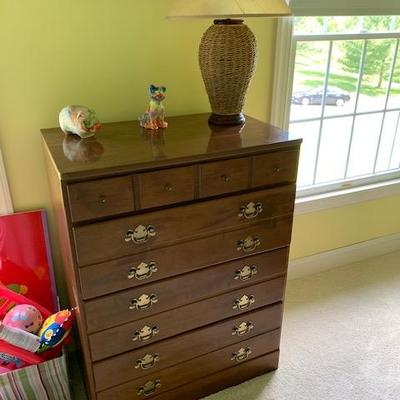 Maple Chest of Drawers $125