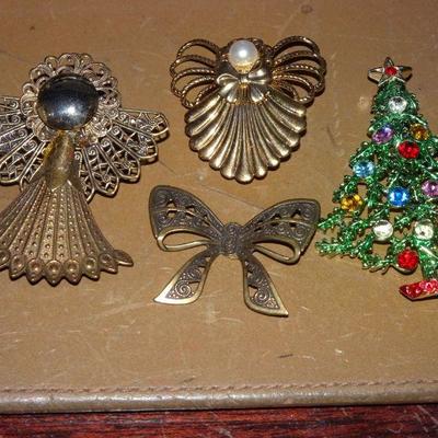 Angels & Christmas Tree Brooches / Pins