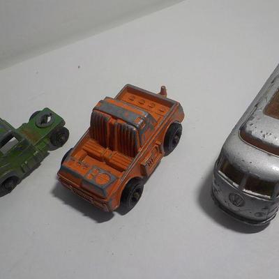 Vintage Match box Camper, tootsie Ford,