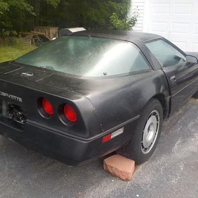 1985 Corvette repairable.
