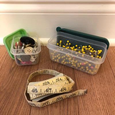 Lot 154 - Sewing and Crafting Tools