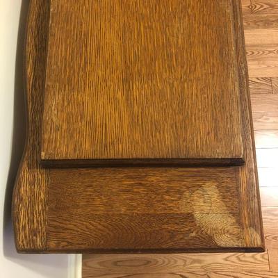 Lot 159 - Vintage Sewing Machine