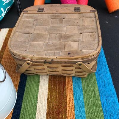 Lot 169 - Perfect Picnic!