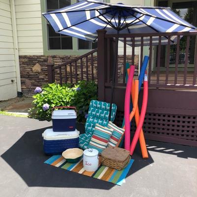 Lot 169 - Perfect Picnic!