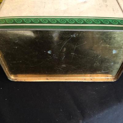 Lot 172 -  Vintage Tins & Signs