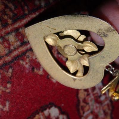 Gold Filled Dangle Heart Pin, Brooch, Center Rose, Hallmarked G.F