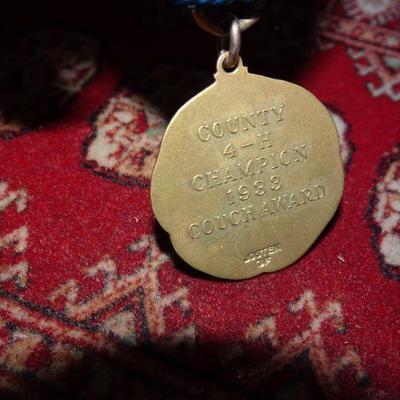 Vintage 1933 4-H Gold Filled Achievement Award Medal