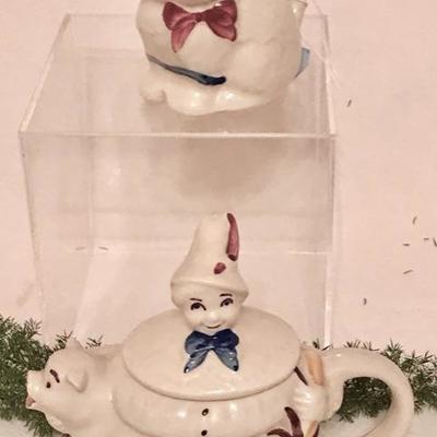 Lot 24  Tom the Piper's son kettle and Puss N Boots creamer