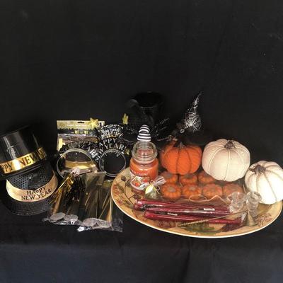 Lot 175 - Pottery Barn & More Holiday Decor