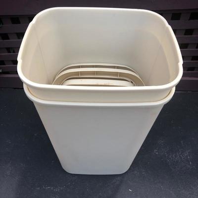 Lot 179 - Garbage Bins