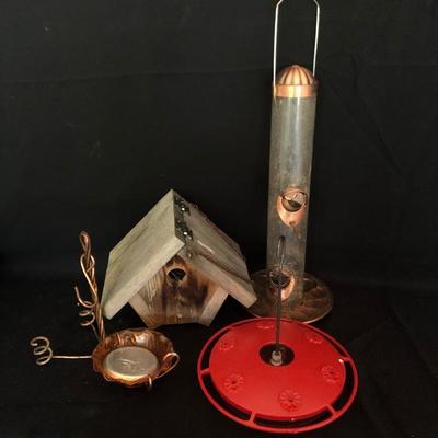 Lot 180 - Bird Lover