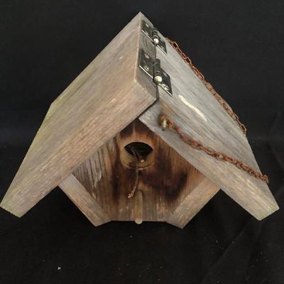 Lot 180 - Bird Lover