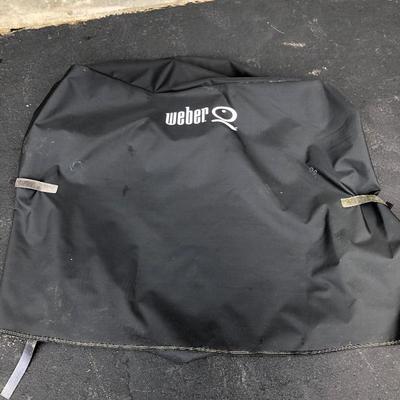 Lot 183 - Weber Grill and Accessories