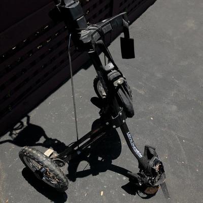 Lot 184 - Womenâ€™s Golf Clubs and More
