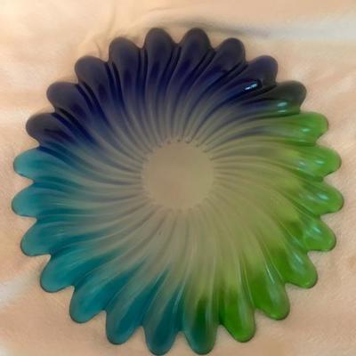 Lot 34 Venetian Glass dish