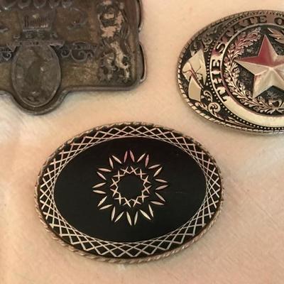 Lot 35 Belt buckles