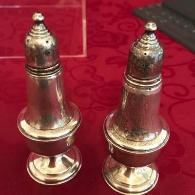 Lot 39 Sterling Silver Salt & Pepper shaker