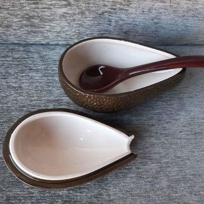 Guacamole Serving Dish 