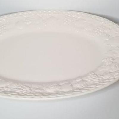 Williams Sonoma white oval platter