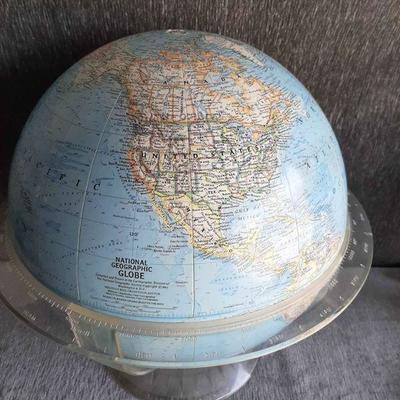 Globe National Geographic 16 Inch 