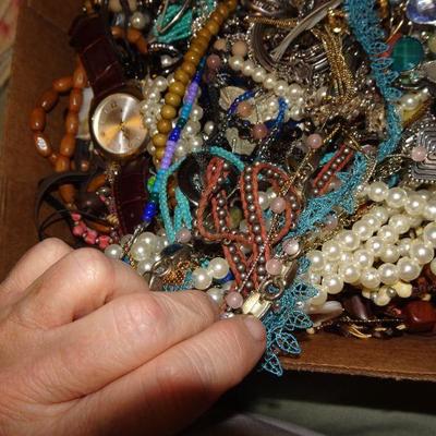 Junk Jewelry Lot, Shoe Box Full, Craft, Some Wearable, Necklaces, Bracelets, Beads and more! 