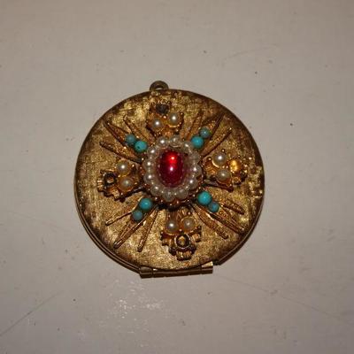 Gold Tone Photograph Locket, Pearls & Turquoise Colored Beads