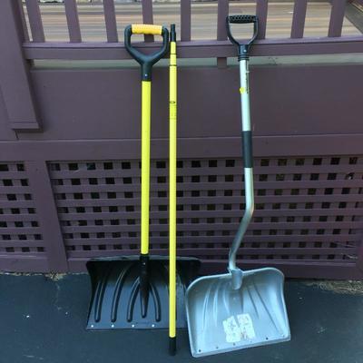 Lot 187 - Stepladders, Hand Truck & Shovels