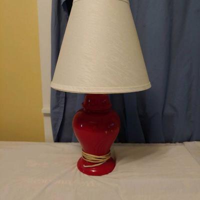 Red lamp (has blemish)