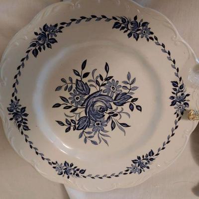 Blue flower dinner plates and cutlery