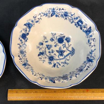 2 blue and white delft bowls small and large