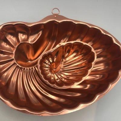 Copper conch shell wall decor set