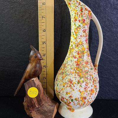 C52: MCM Vase and Bird
