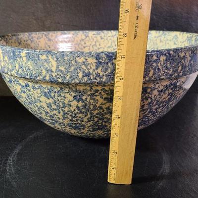 C62: HUGE! Stoneware Bowl