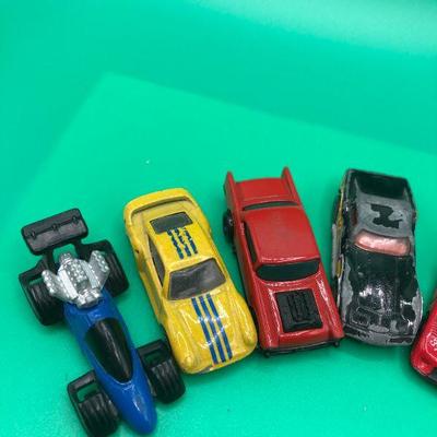 Lot of 7 Kids Hot Wheel Matchbox Cars