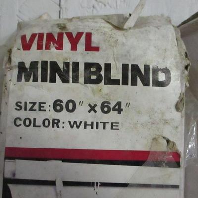 Lot 2 - Vinyl Mini Blinds - Size 60