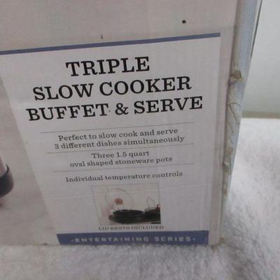 Lot 4 - Triple Low Cooker Buffet & Server