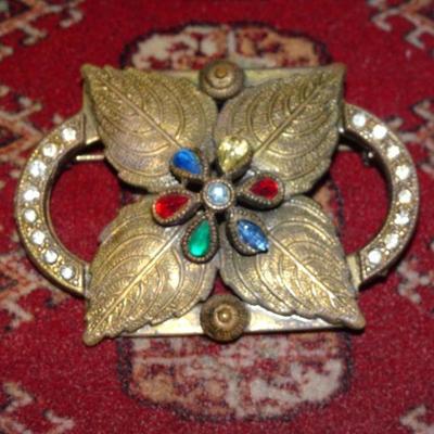Art Nouveau Brass & Gold Tone & Rhinestone Brooch with Leaves