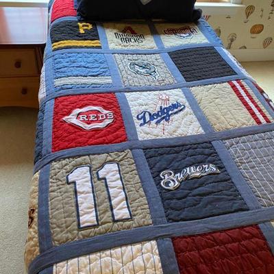Twin Size Quilt
