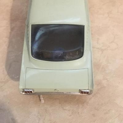 3-008 Vintage  Philco Ford Mustang Fastback AM. Radio