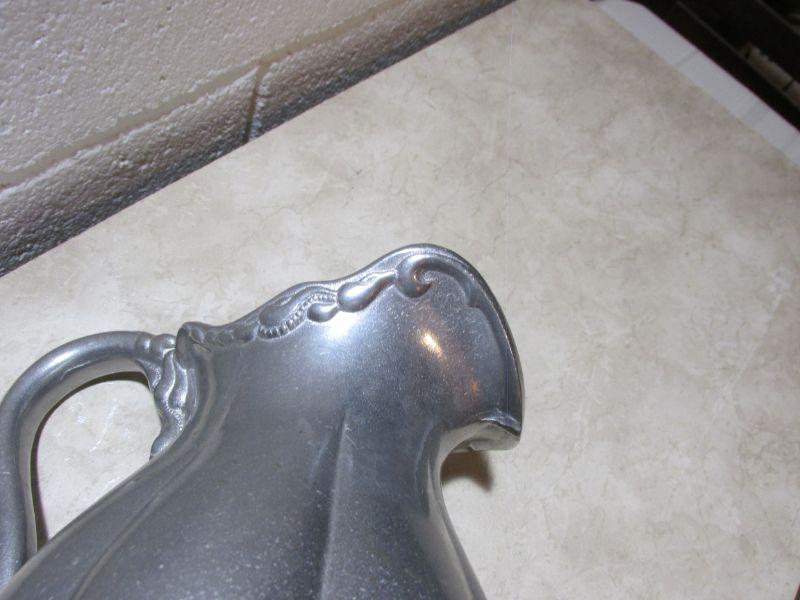 3013 Vintage Carson Queen Anne Pewter Water Pitcher