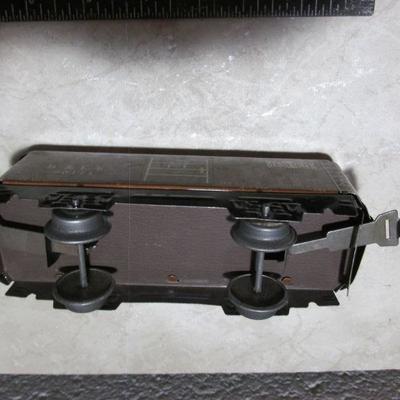 3-024 Model Train Box Car