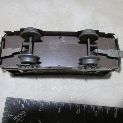 3-025 Model Train Bottom Drop Car